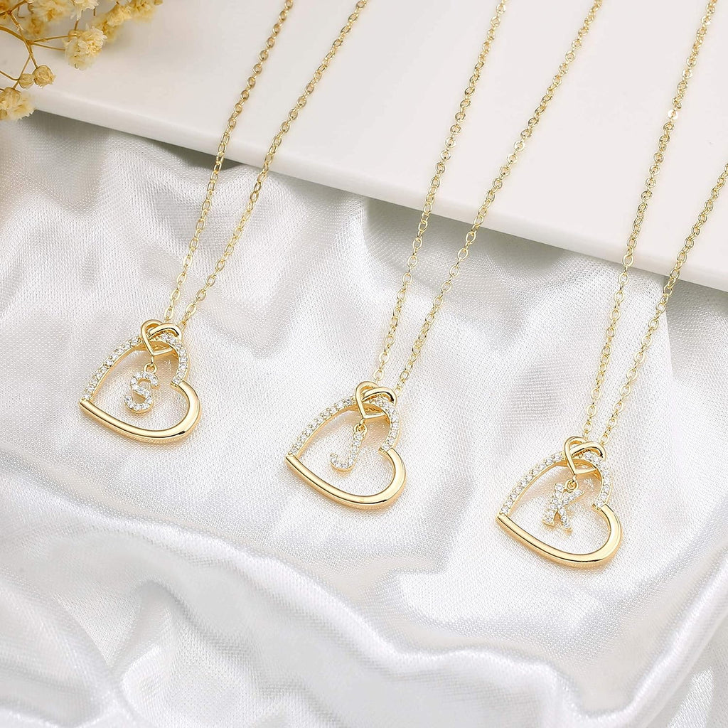 Heart Initial Necklaces for Girls Women - Cubic Zirconia Heart Pendant Initial Necklace, Dainty Initial Letter a - Z Heart Necklace Jewelry Birthday Gifts for Kids Girls Women